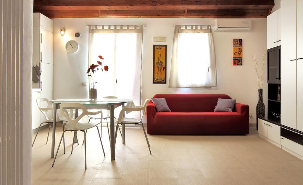Your Second Home Ragusa Room photo